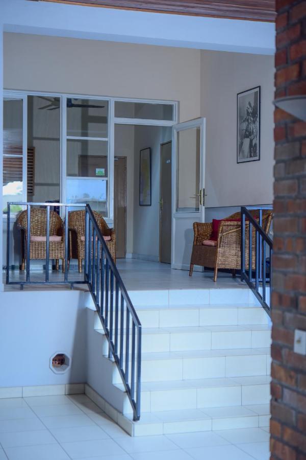 Botanika Hotel Bujumbura Ngoại thất bức ảnh