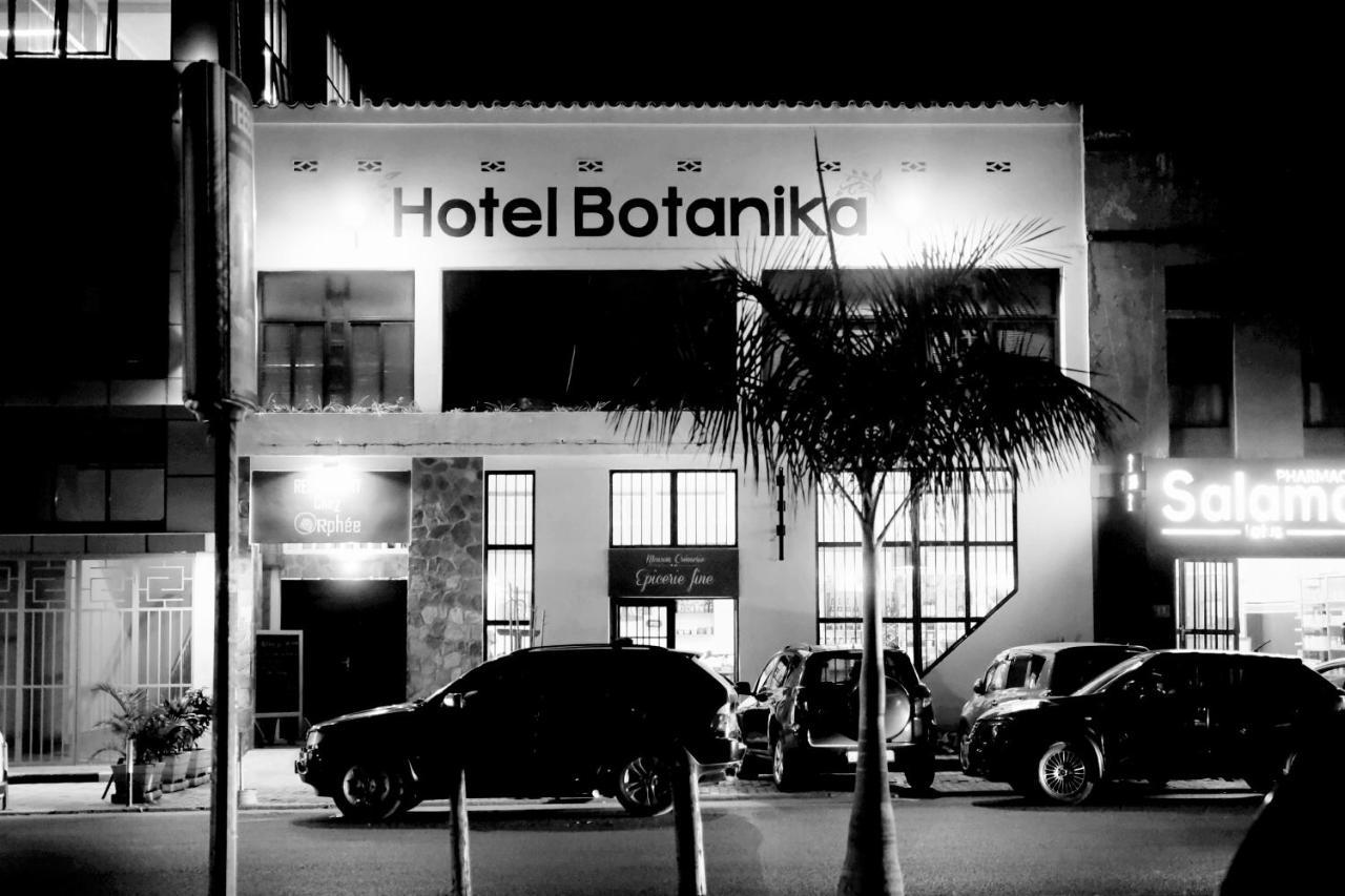 Botanika Hotel Bujumbura Ngoại thất bức ảnh